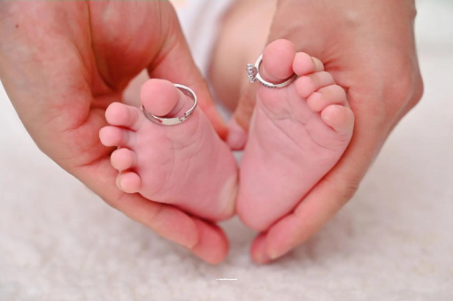 海宁孕妇多久肚子变大